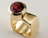 OOAK Rhodolite Garnet and 14kty Gold Cast Ring