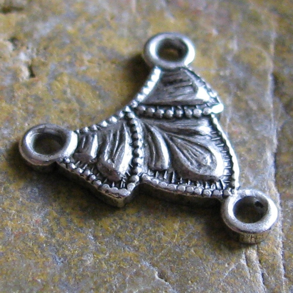 6 Antique Silver 3 Hole Connector Jewelry Findings 1093