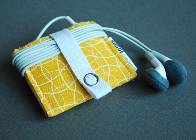 iPod Nano Case / iPod Nano 6th Generation Case / iPod Shuffle Case / iPod Nano Cover / iPod Nano Holder / Sleeve - Yellow Wave