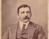 Wonderful Antique Cabinet Card from the Late 1800s-148