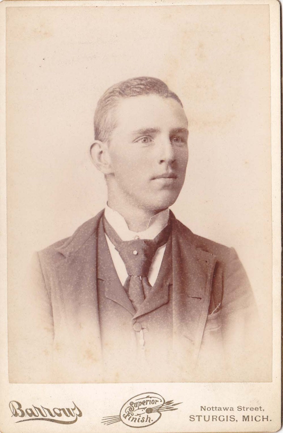 Wonderful Antique Cabinet Card from the Late 1800s-165