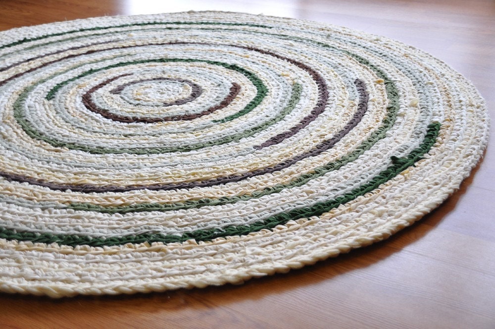 Custom Made Round Crochet Rug 4 feet in diameter