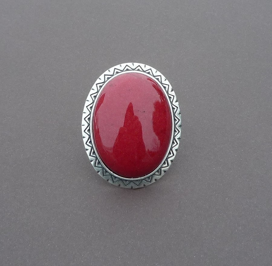 the perfect cocktail ring in red mountain jade and silver