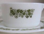Vintage Pyrex Crazy Daisy Pattern Gravy Boat and Saucer