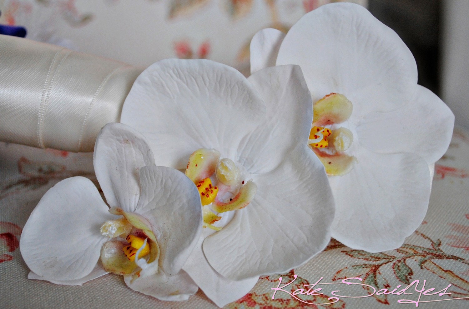 Three Orchid Real Touch Hair Pin