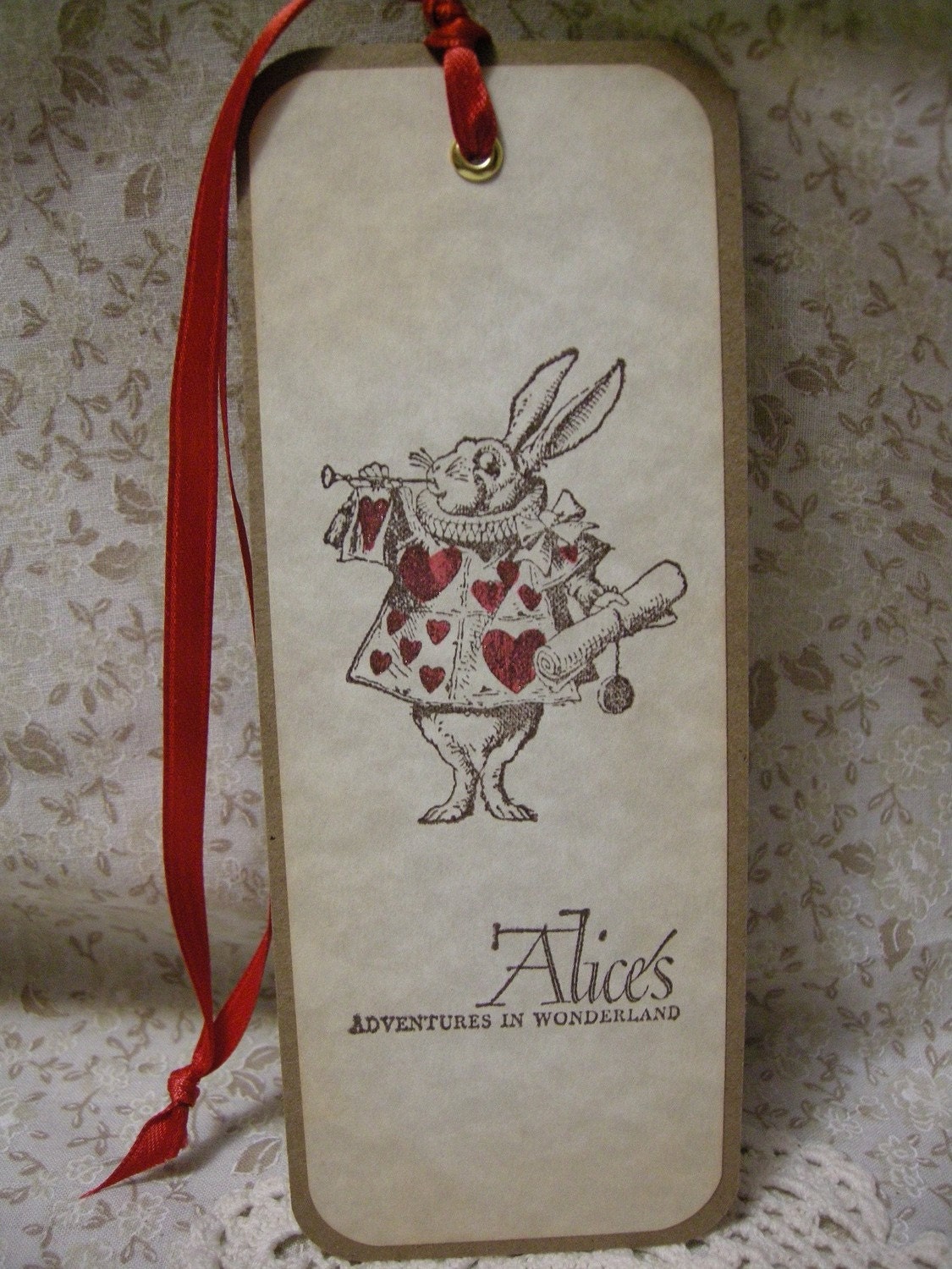 Alice in Wonderland Bookmark - White Rabbit - vintage style, shabby chic style hang tag, ephemera, bunny, parchment, sparkle