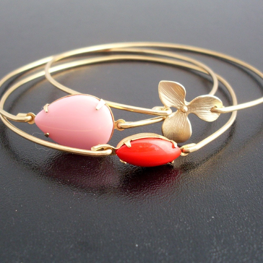 Summer Bouquet, Flower Jewelry, Flower Bouquet Bracelet, Flower Bangle Bracelets, Summer Bangles, Summer Bracelets, Summer Jewelry, Flowers