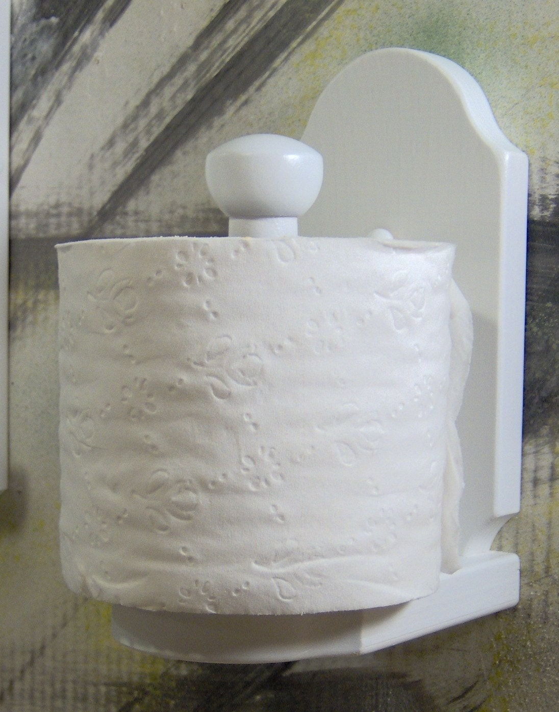 White wood vertical toilet paper holder