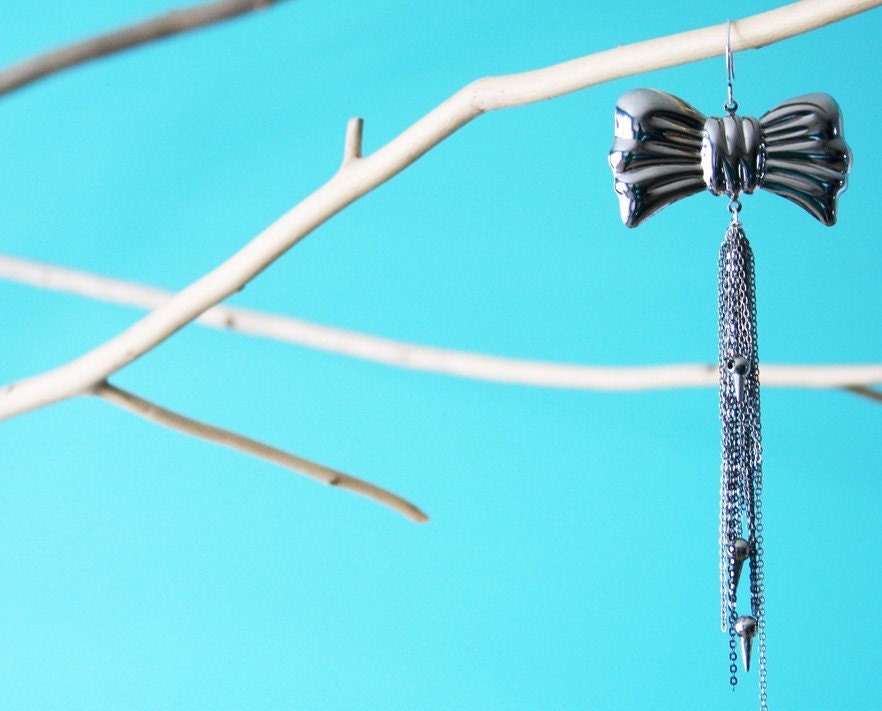 Bowa Earring SOLO