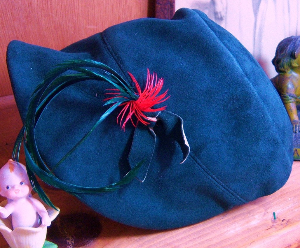 Vintage Green Suede Cloche Womans Hat