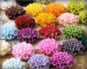 Resin Cabochons - 20pcs Flower Cabochons - Chrysanthemum Mum - 22mm Cameo Flat Back - Mix and Match Your Resin Flowers - 22RF