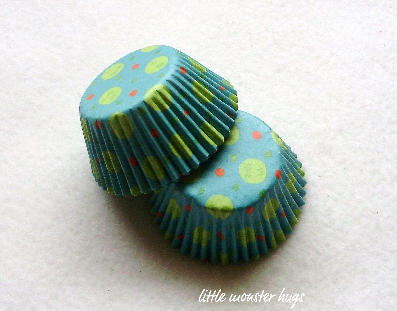 Green Polka Dot Cupcake Liners (Qty 50) SALE