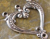 6 Antique Silver Heart Connector Jewelry Findings 1045
