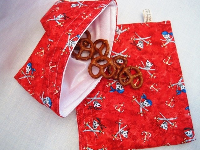 Reusable Sandwich and Snack Bag Set-Red Pirates Skull and Cross Swords