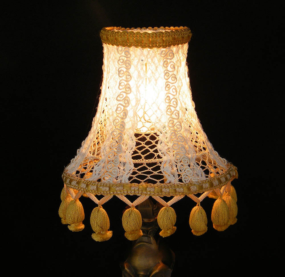 Mintook- A  small vintage LAMP SHADE, in cearm ecru color and golden fringes.