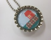 Bottlecap Necklace - Cute House with Picket Fence