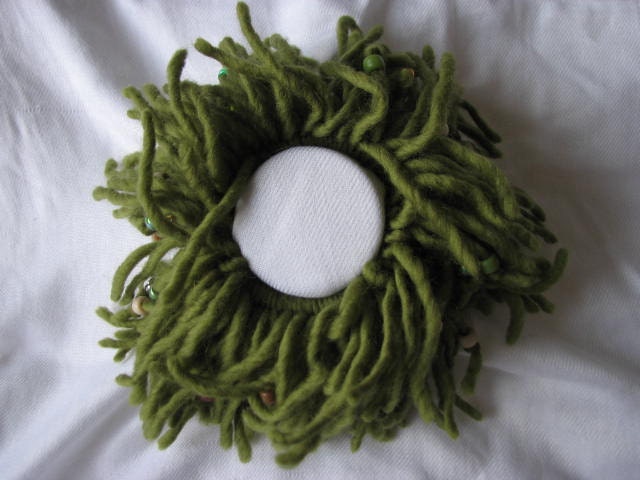 Sea anemone scrunchie forest moss green