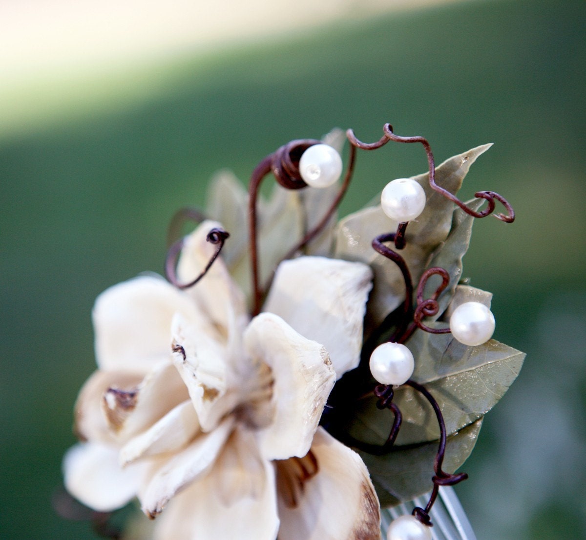 natural pine cone rose floral hair comb 'cosgrove'