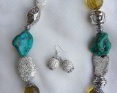 Chunky Magnesite Necklace Green White