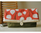 Clutch Salmon Pink orange green bag purse Leaves Handmade Pouch Padded Kindle Make Up Travel Gadget Bag tagt team