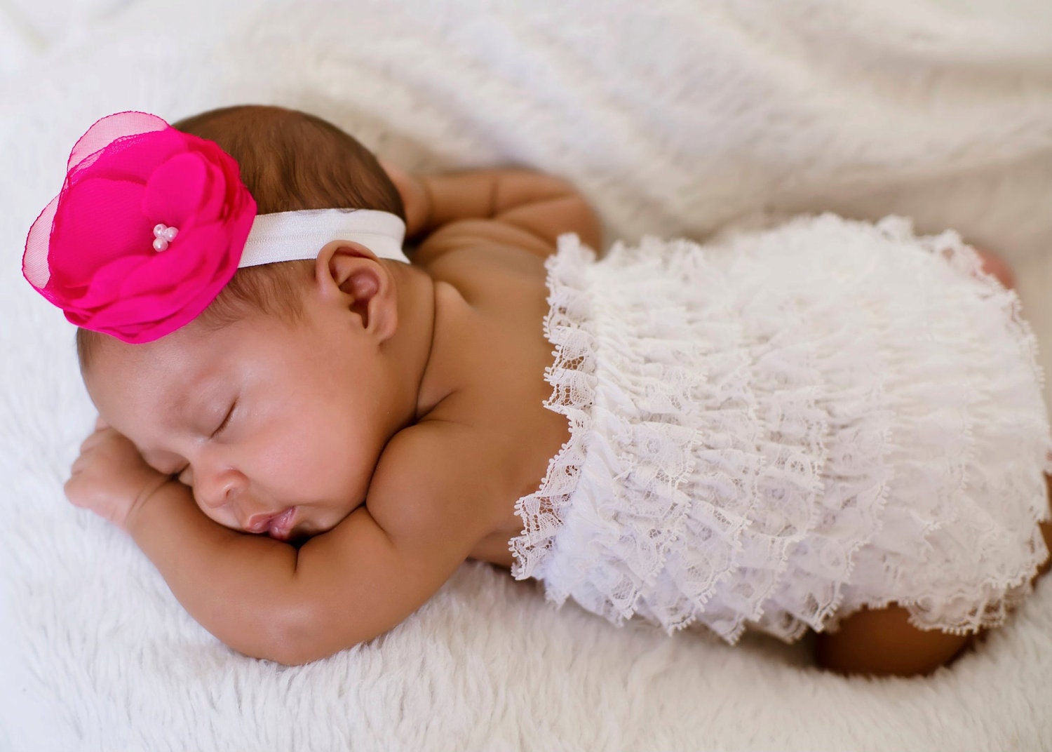 SALE priced..White romper....Pretty Lace Romper..Baby Bloomers...Newborn outfit....photography prop