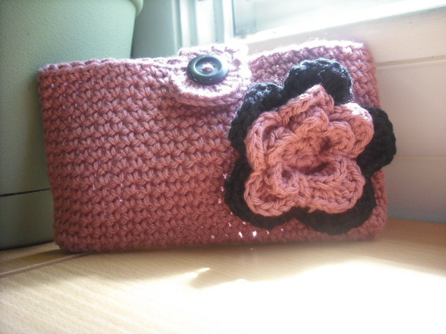 The Perfect Little Clutch in Dusty Pink