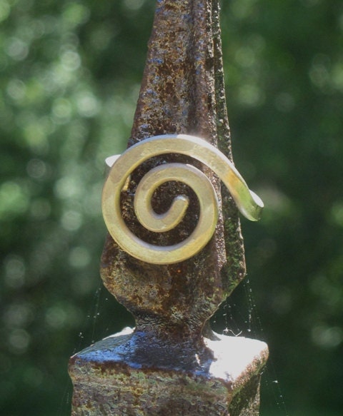 White Copper Swirl Ring