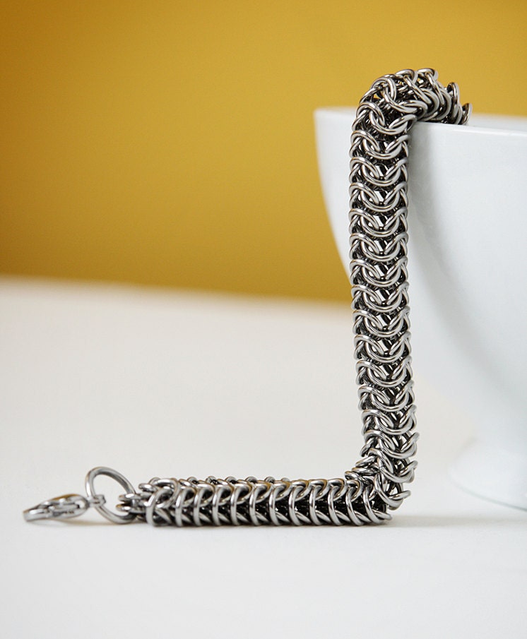 Chainmaille Bracelet Mens- snake roundmaille stainless steel for men