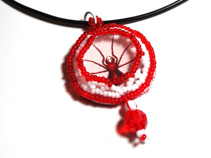 Halloween Jewelry Pendant Necklace Spooky Red Spider Beaded Around Domed Image on a Black Cord Necklace -- White and Red Beads