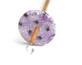 Drop Spindle "Yellow Eyes" by artsiekat on etsy
