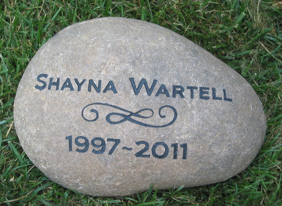 Custom Memorials Stones Pet or Person