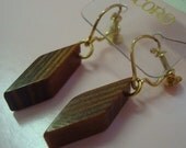 Boho Chic Coro Vintage Wooden Earrings