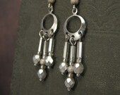dainty silver dangle earring