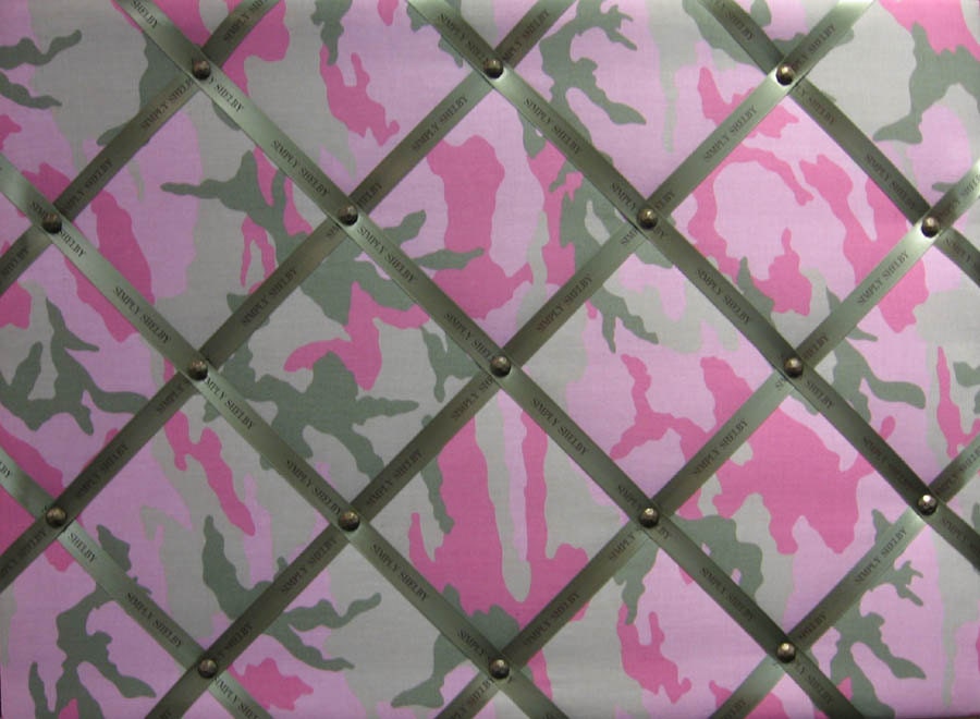 Pink Camouflage Memory Board