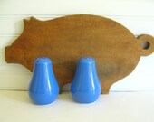 Vintage Pottery Salt and Pepper Shakers Blue California Pottery by RollingHillsVintage on Etsy