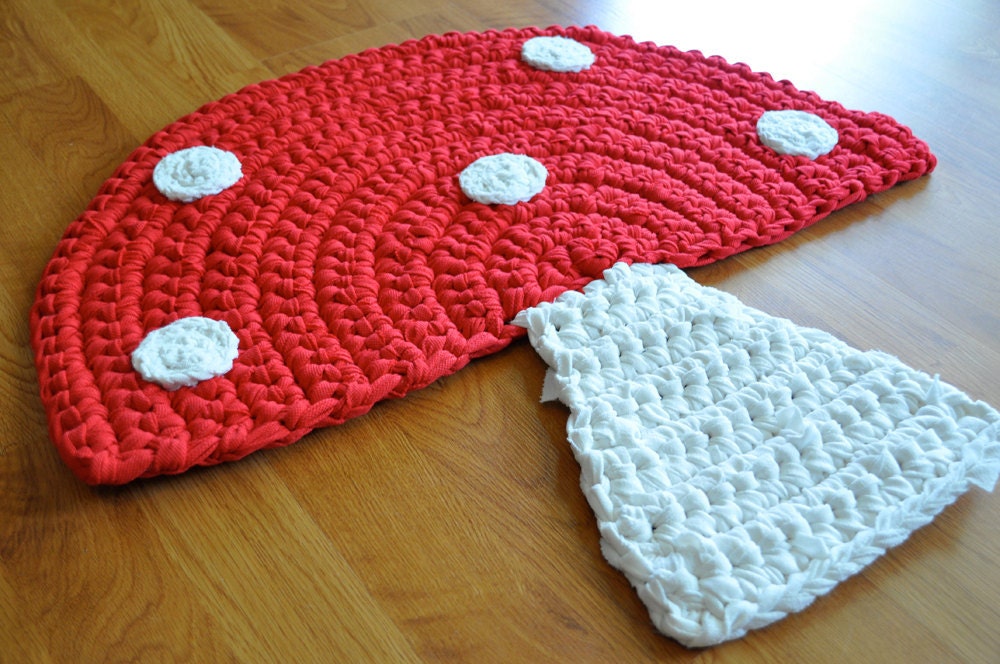 EKRA Mushroom Rug Crochet Upcycled Area Throw