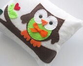 Owl Pillow, adorable felt owl pillow perfect for nursery room or any children room