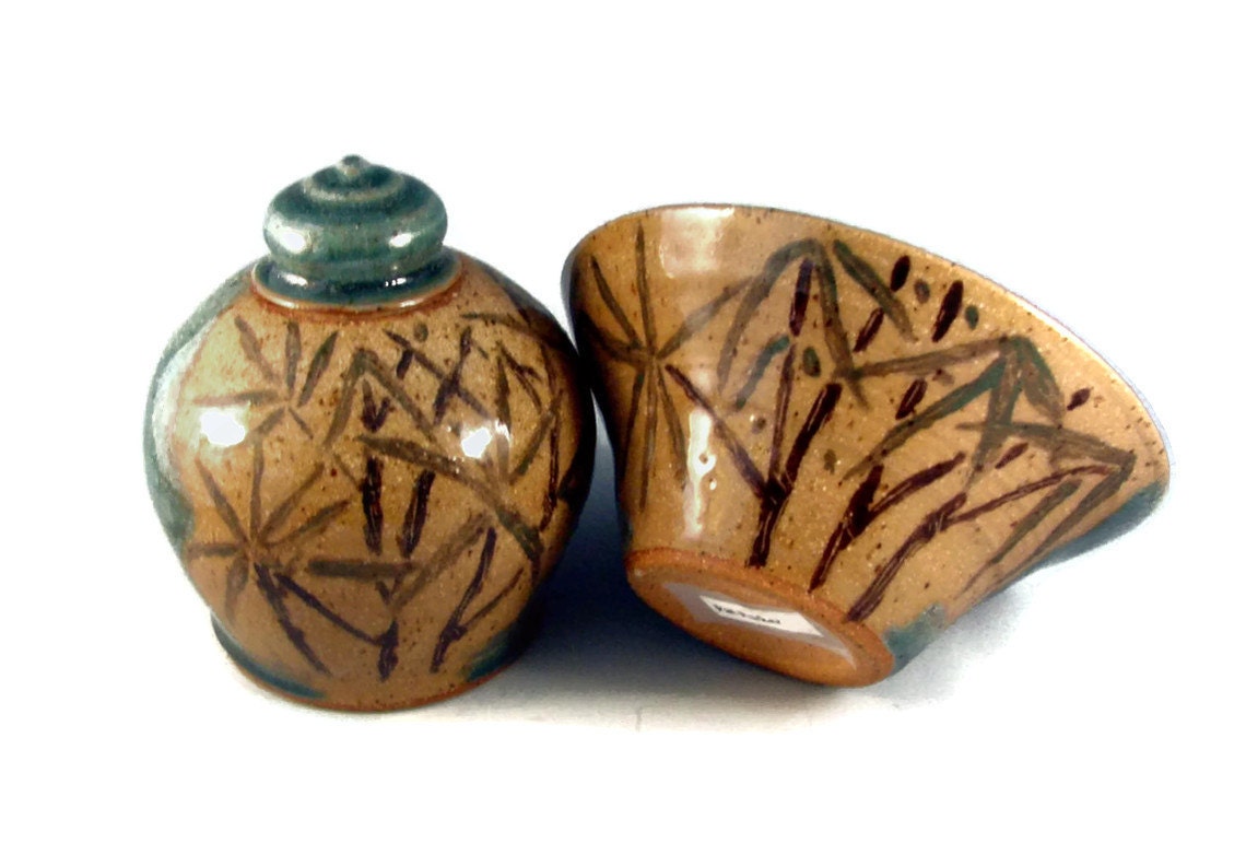 Urn and Bowl with Bamboo Design / Handmade Wheel Thrown Stoneware Clay Pottery