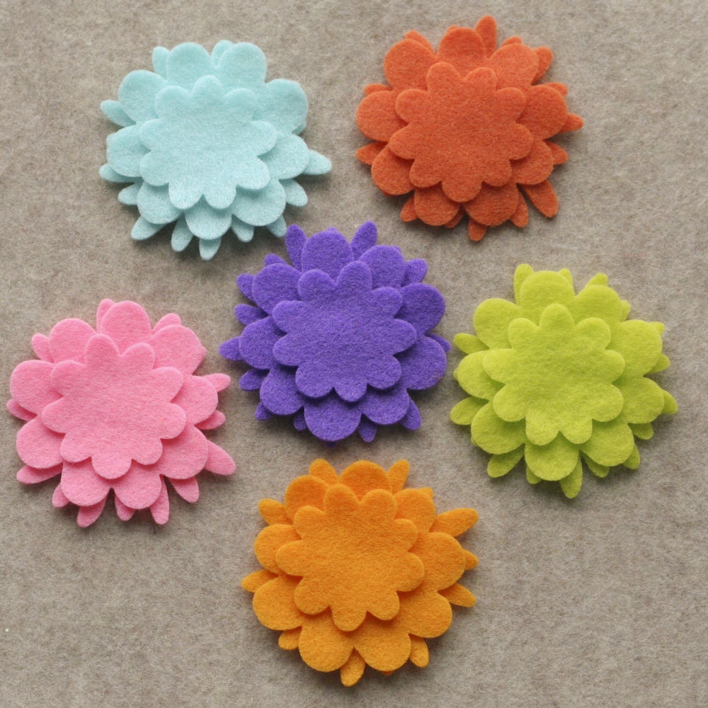 Carnival - 36 Felt Flowers