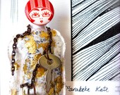 Fabric Brooch Chain and Button Prisoner of Love