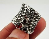Hadar Sterling Silver Garnet Ring size 8 (h 1149