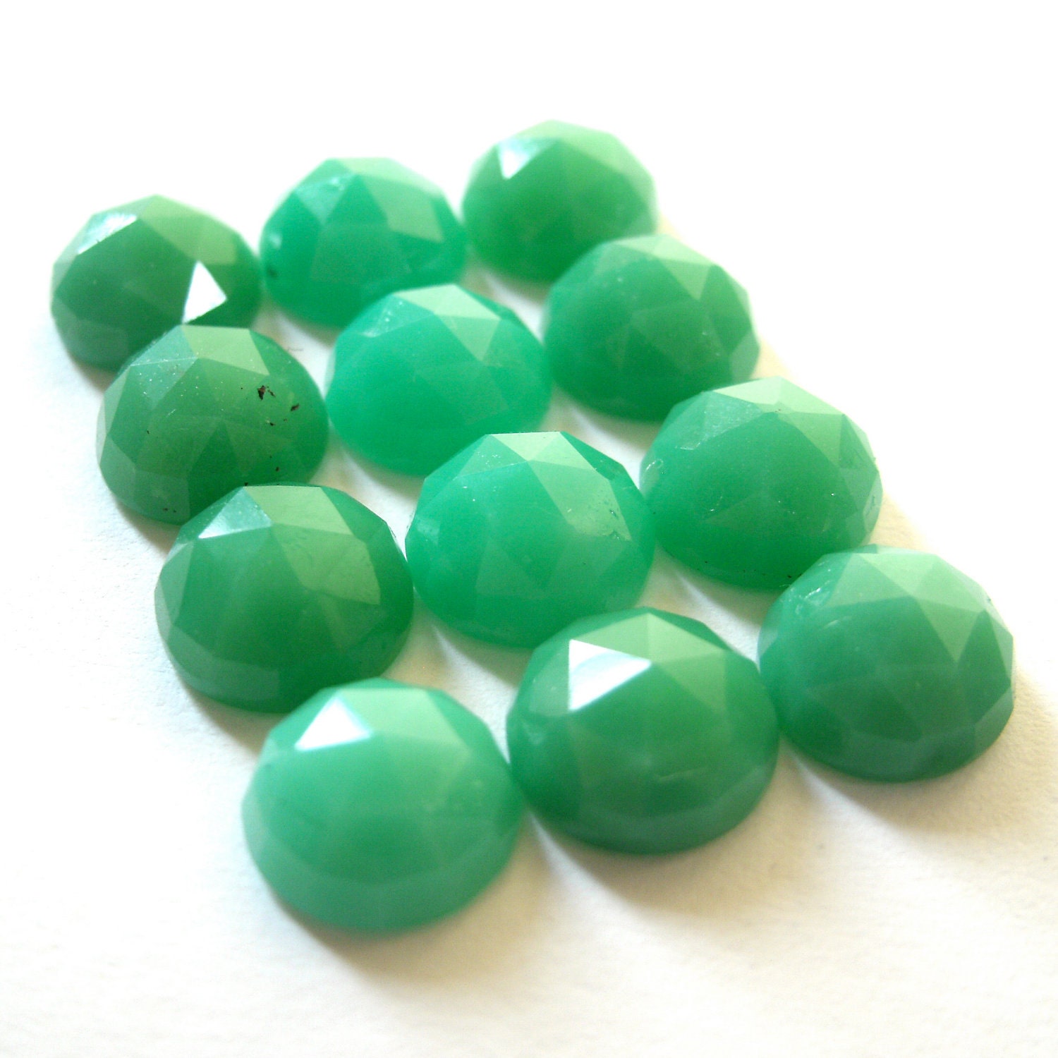 Semi Precious Cabochons Chrysophrase Rose Cut 8mm FOR ONE