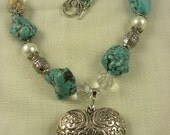Magnesite  Chunky Necklace Heart Pendant  Set