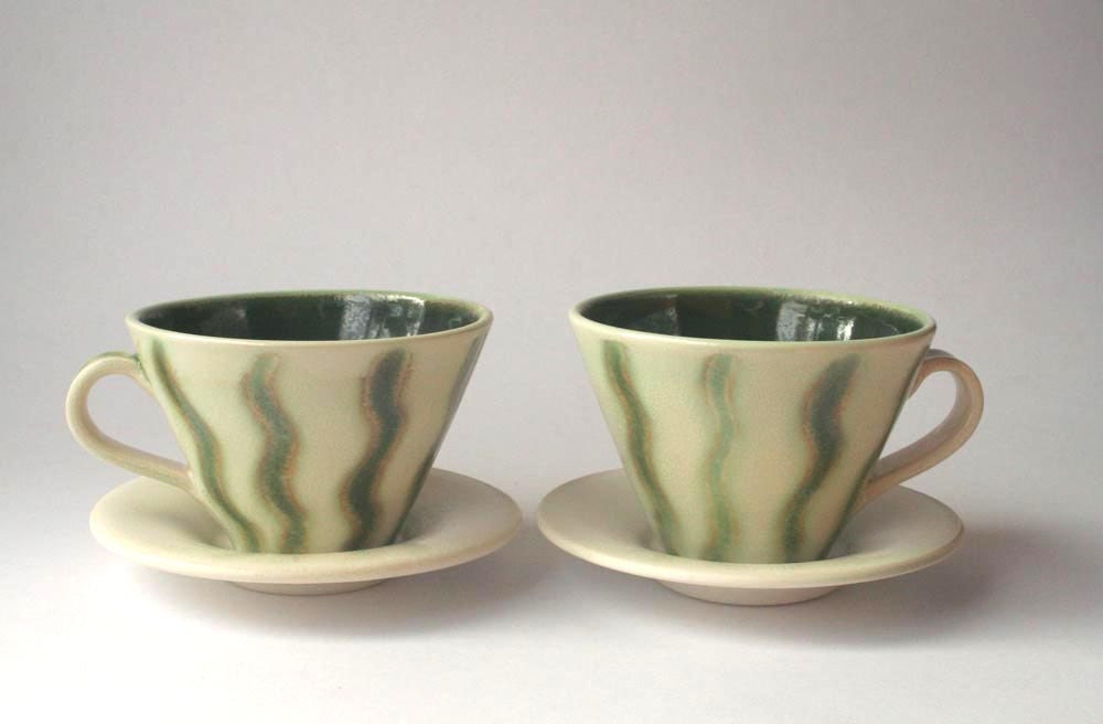 Set of 2 Teacups with Saucers