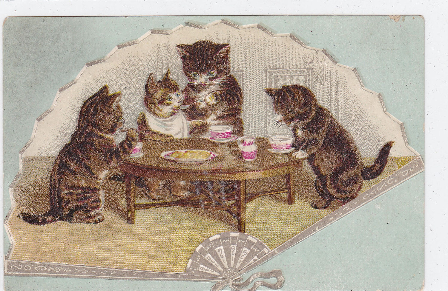 Vintage Embossed Lion Coffee Trade Card Early 1900's (fpc301)