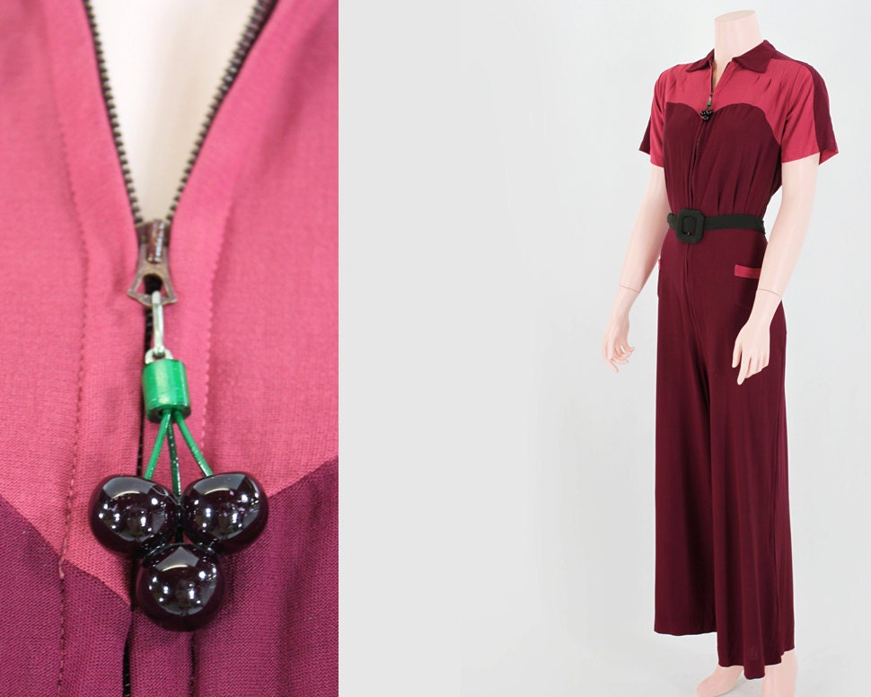 Vintage 1940s Pinup Jumpsuit. SO RARE. Rayon Crepe. Lucite Cherry Zipper Pull. MINT condition.