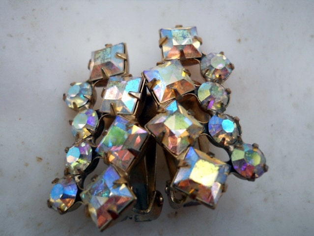 Vintage Clip On Earrings Aurora Borealis Rhinestone Stunning  Free Shipping US and Canada