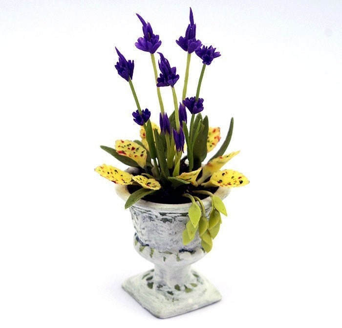 Lavender in antique Roman-Urn, dollhouse scale