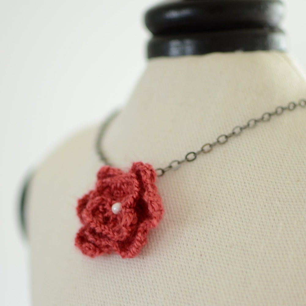 Hand-knit Flower Necklace - Crushed Berry Pink - Ready to Ship
