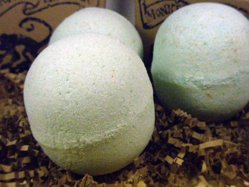 Cucumber Melon Bathbombs